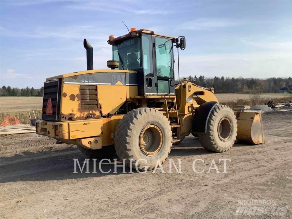 CAT 928G Kolesové nakladače