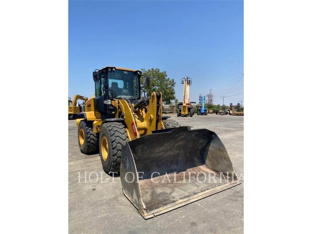 CAT 930 Kolesové nakladače