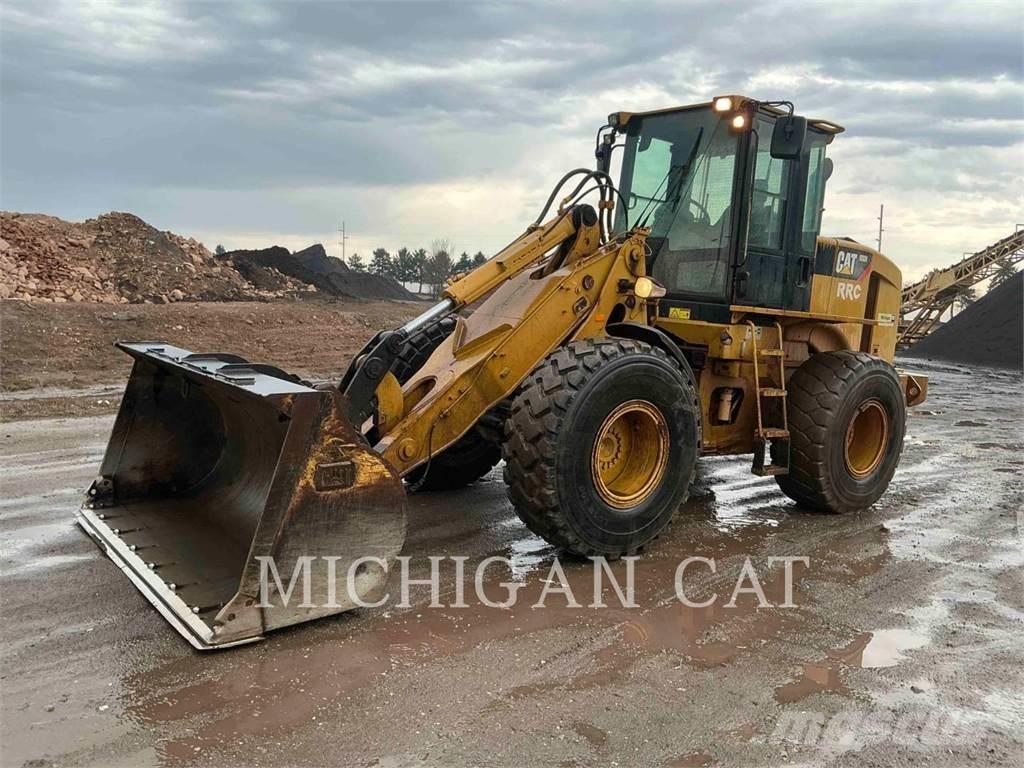CAT 930HIT Kolesové nakladače