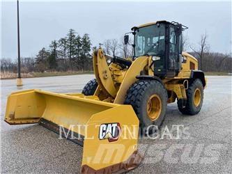 CAT 930M Kolesové nakladače