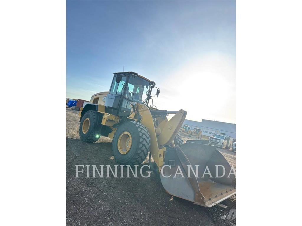 CAT 930M Kolesové nakladače