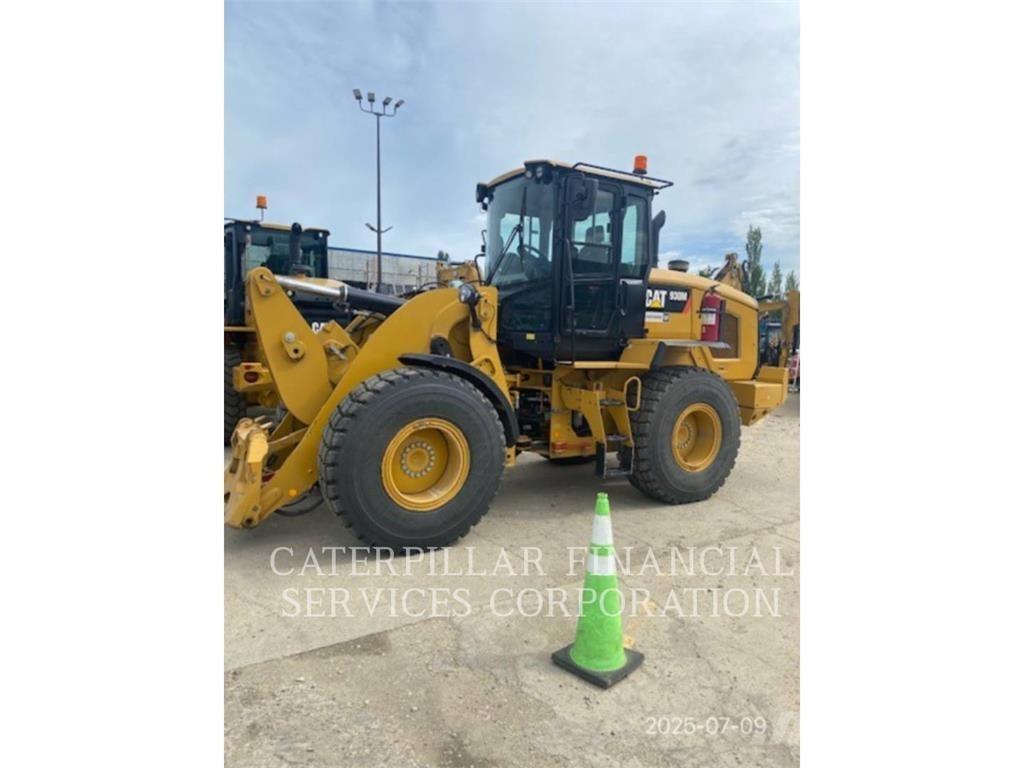 CAT 930M Kolesové nakladače