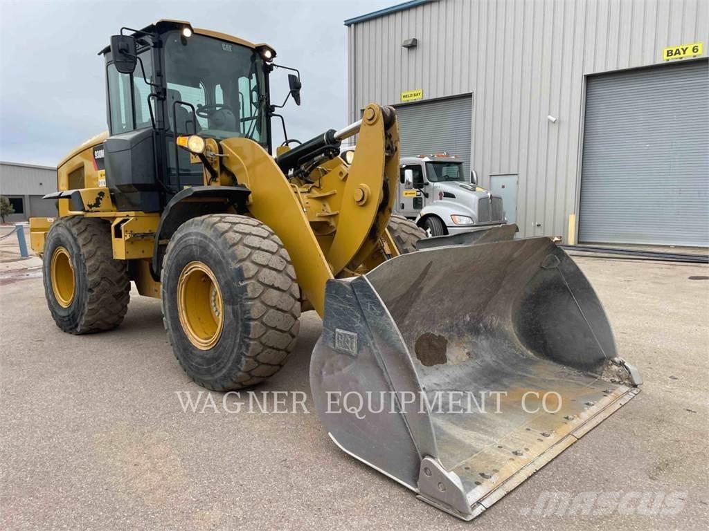 CAT 930M FC Kolesové nakladače