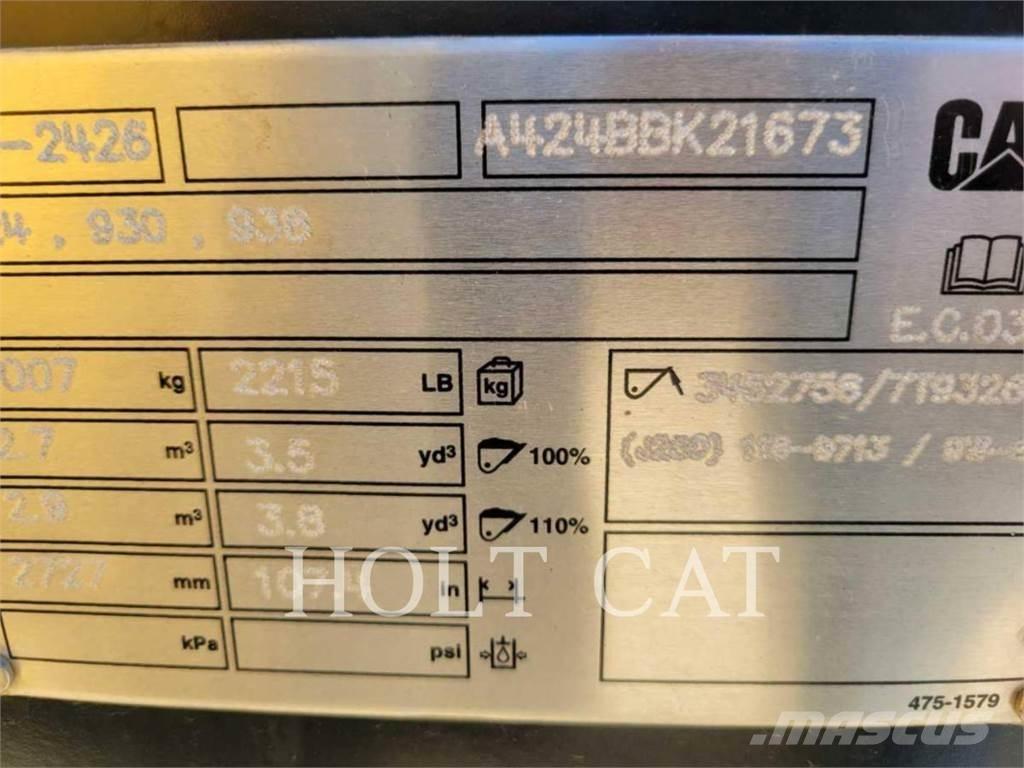 CAT 938 QC Kolesové nakladače