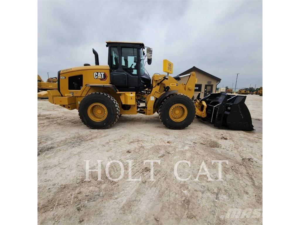 CAT 938 QC Kolesové nakladače