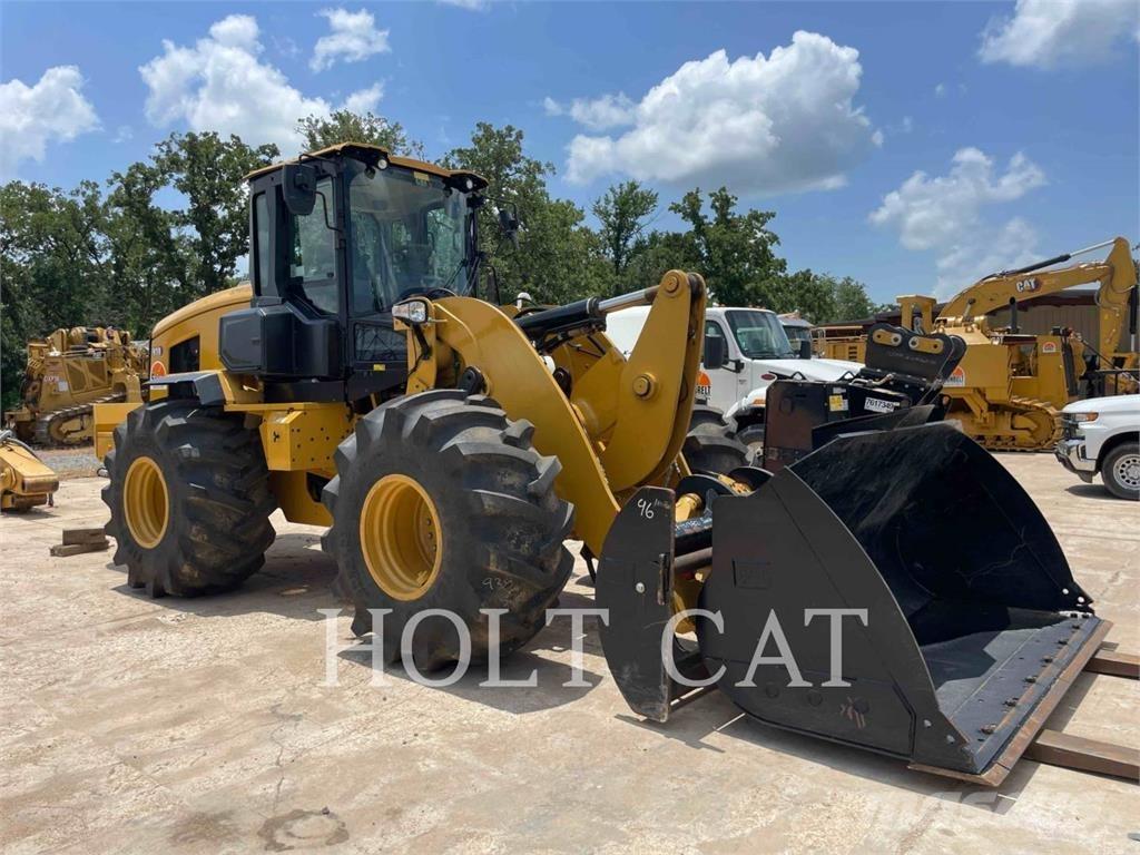 CAT 93814 Kolesové nakladače
