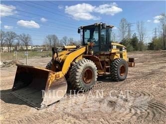 CAT 938G Kolesové nakladače