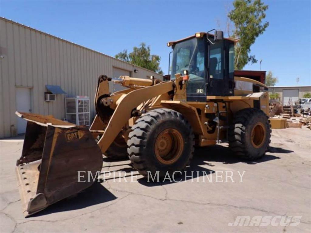 CAT 938G Kolesové nakladače