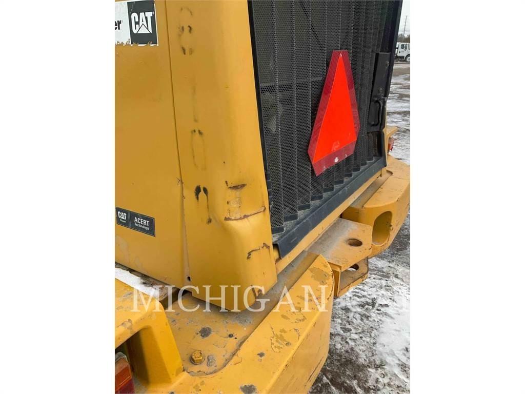 CAT 938H Kolesové nakladače