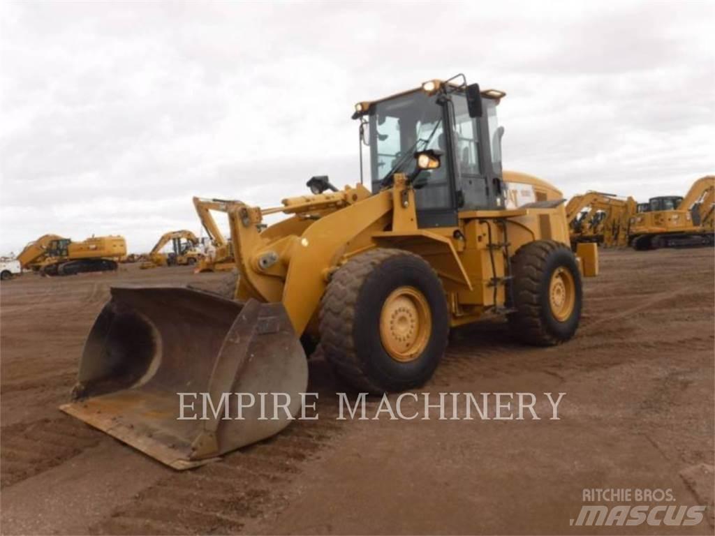 CAT 938H Kolesové nakladače