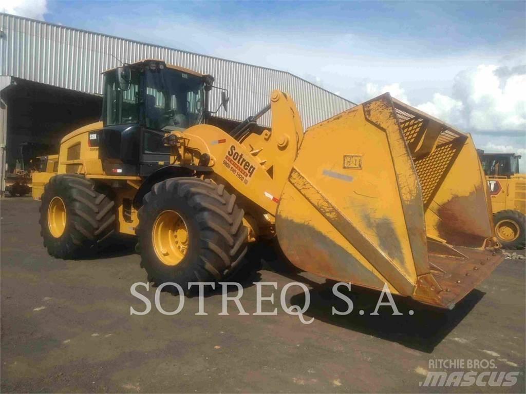 CAT 938K Kolesové nakladače