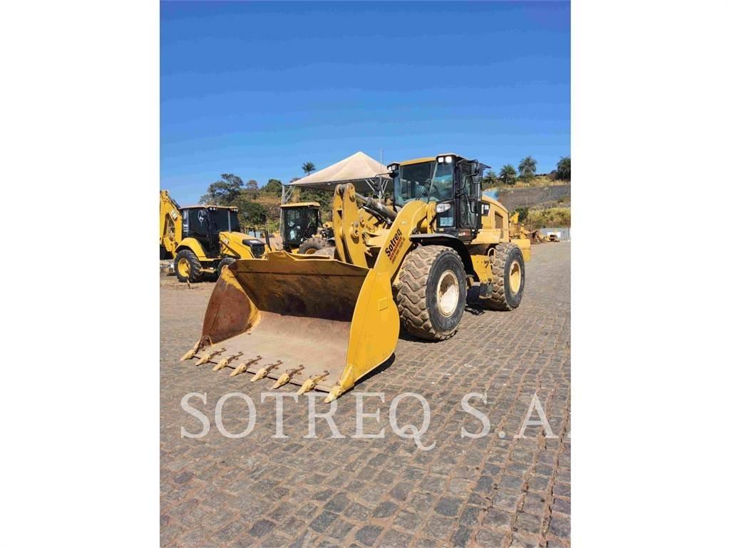CAT 938K Kolesové nakladače