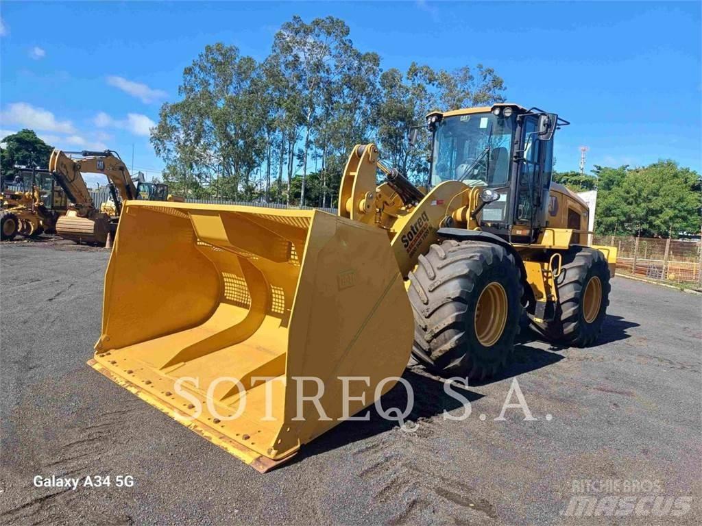CAT 938K Kolesové nakladače