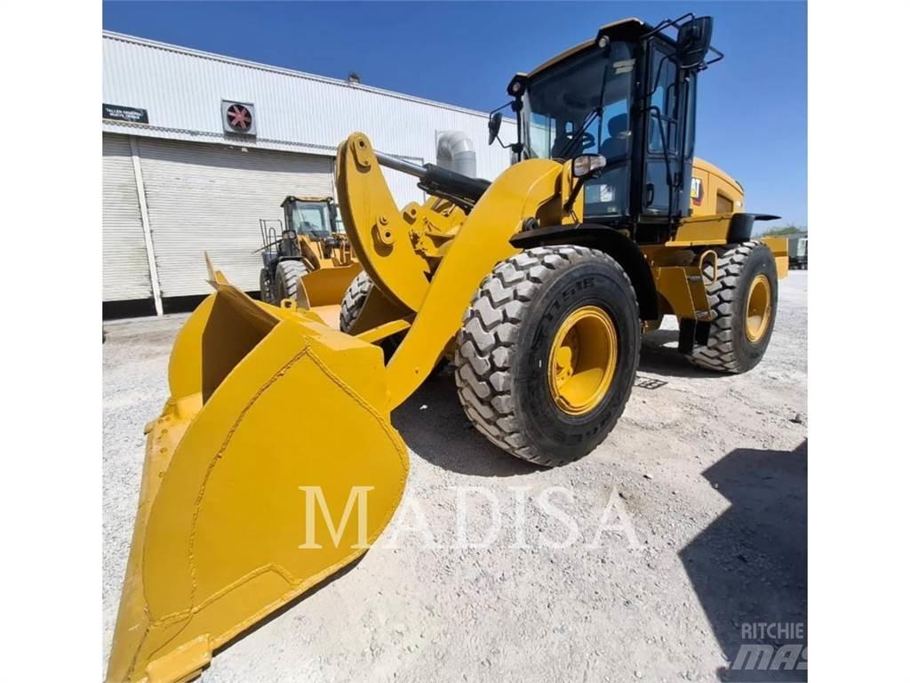 CAT 938K Kolesové nakladače