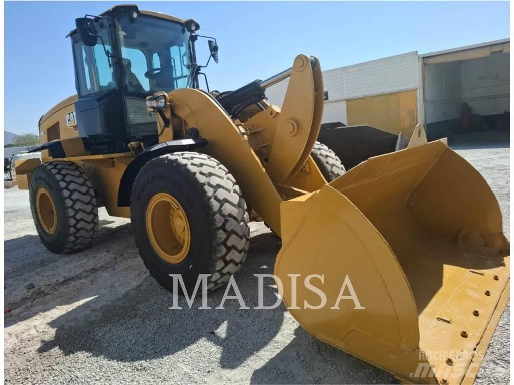 CAT 938K Kolesové nakladače