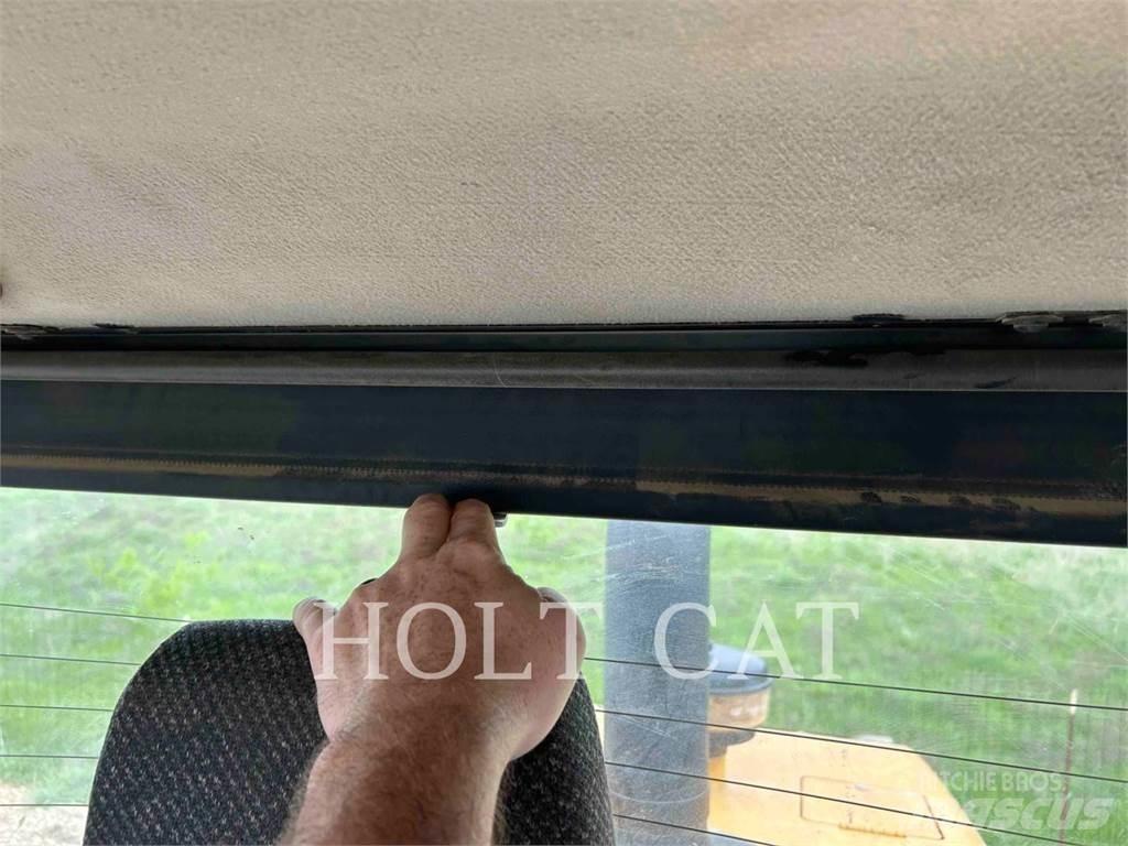 CAT 938K Kolesové nakladače