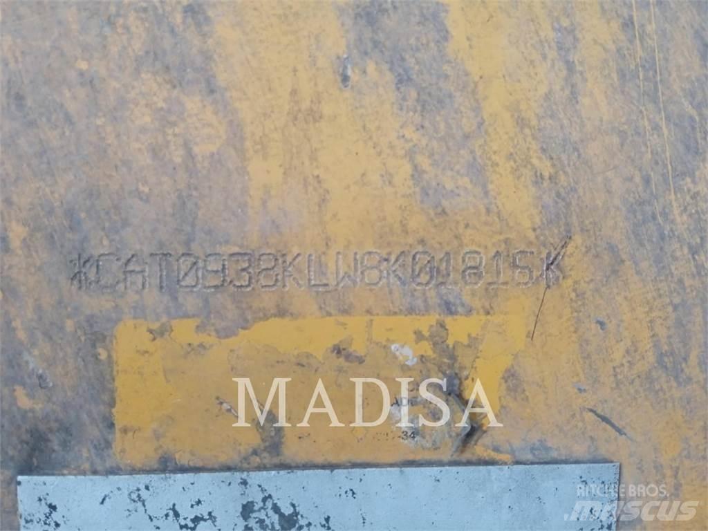 CAT 938K CL2 Kolesové nakladače