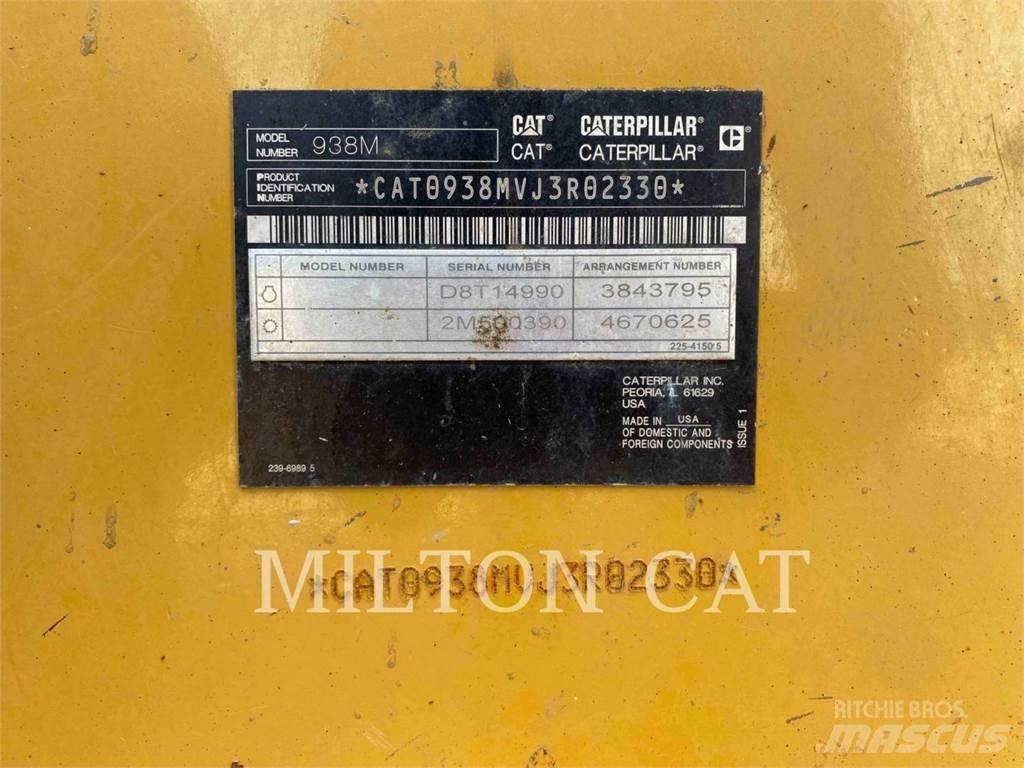 CAT 938M Kolesové nakladače