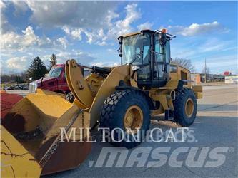 CAT 938M Kolesové nakladače