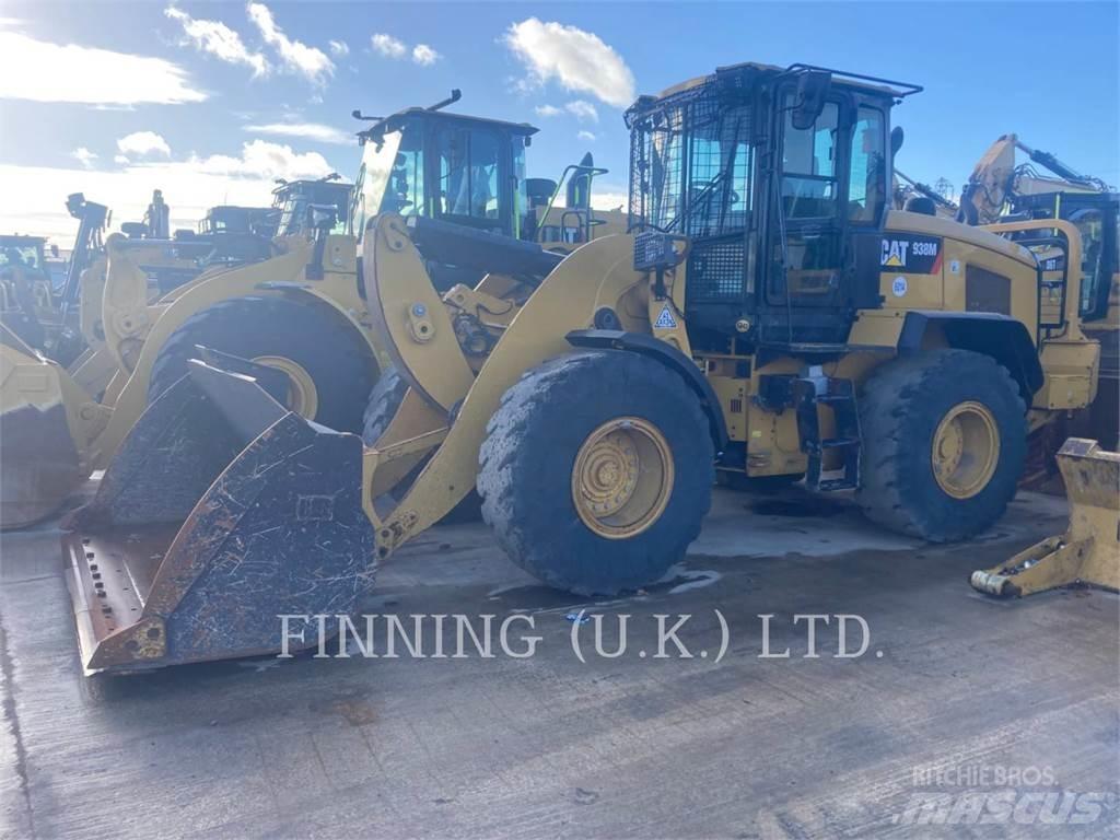 CAT 938M Kolesové nakladače