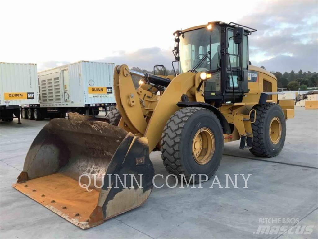 CAT 938M Kolesové nakladače
