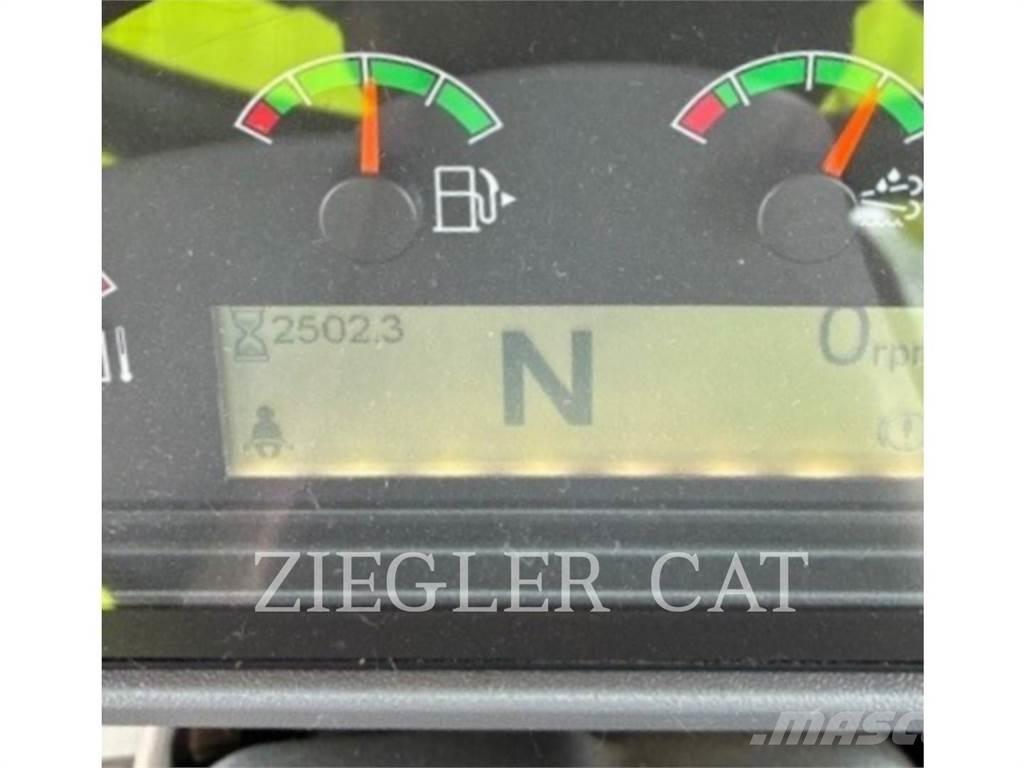 CAT 938M Kolesové nakladače