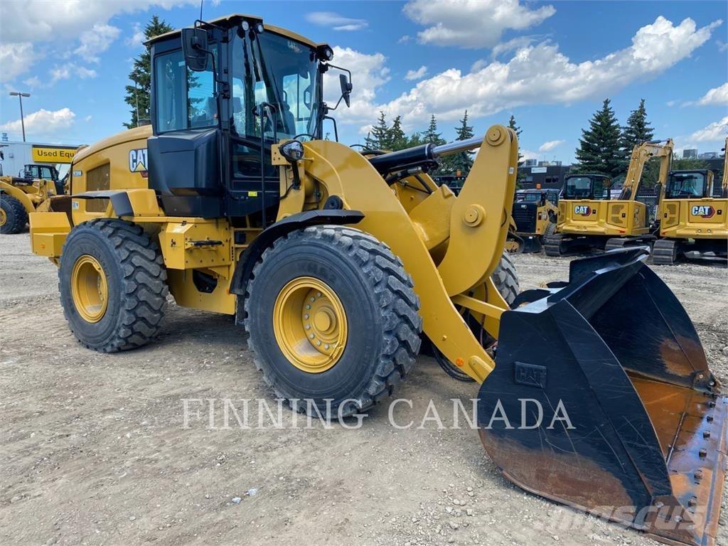 CAT 938M Kolesové nakladače