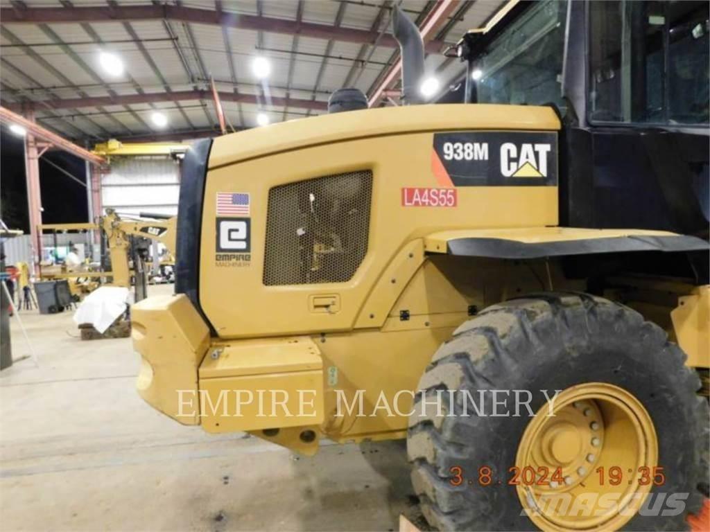CAT 938M FC Kolesové nakladače