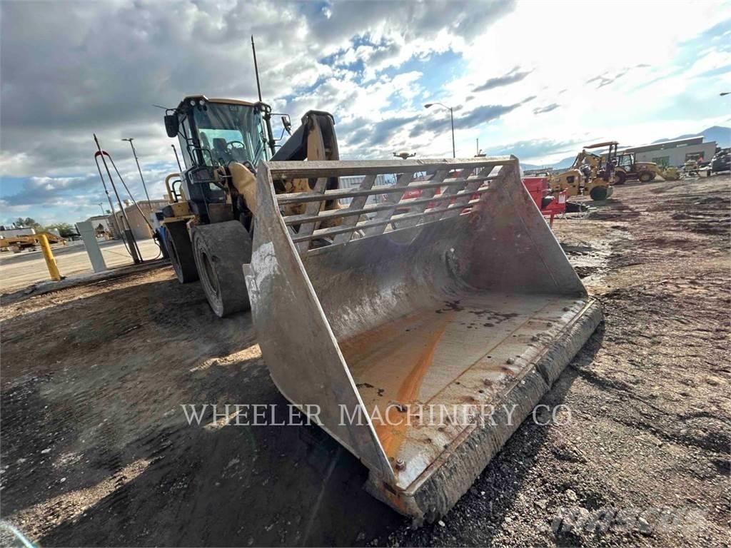 CAT 938M HL WS Kolesové nakladače