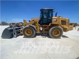 CAT 938M QC Kolesové nakladače