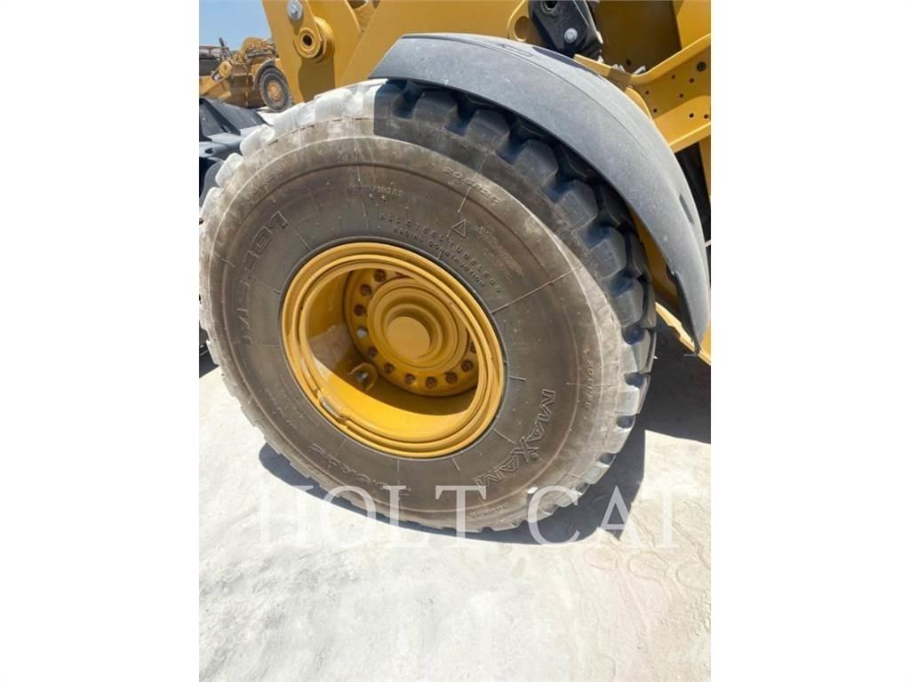 CAT 938M QC Kolesové nakladače