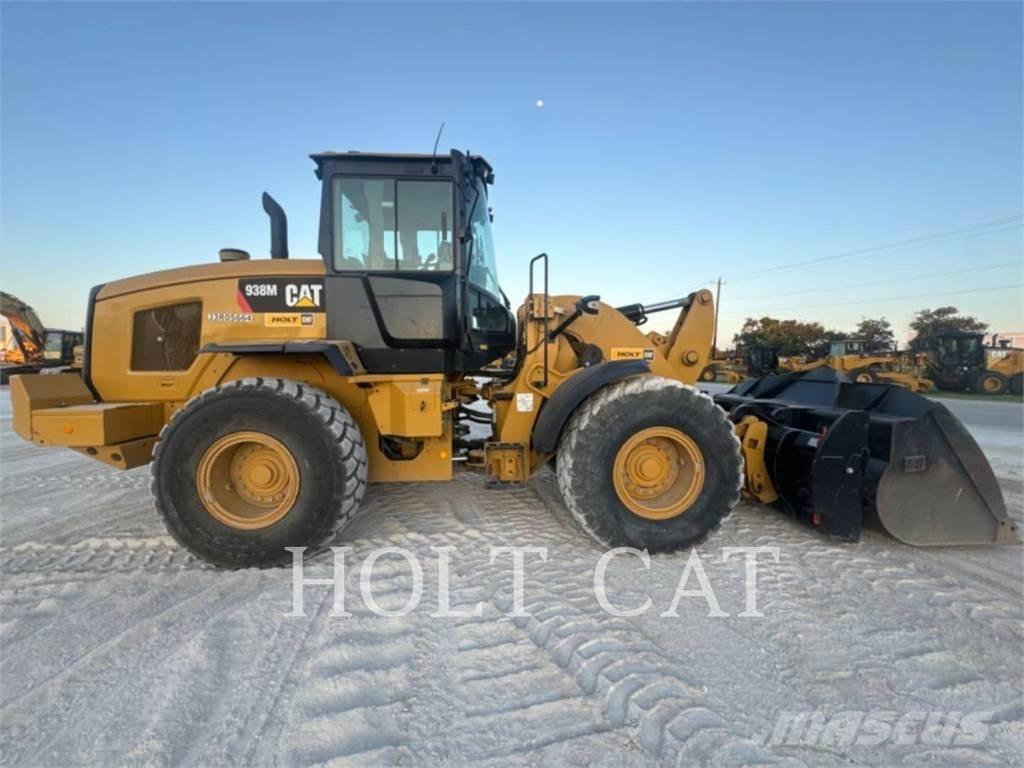 CAT 938M QC Kolesové nakladače