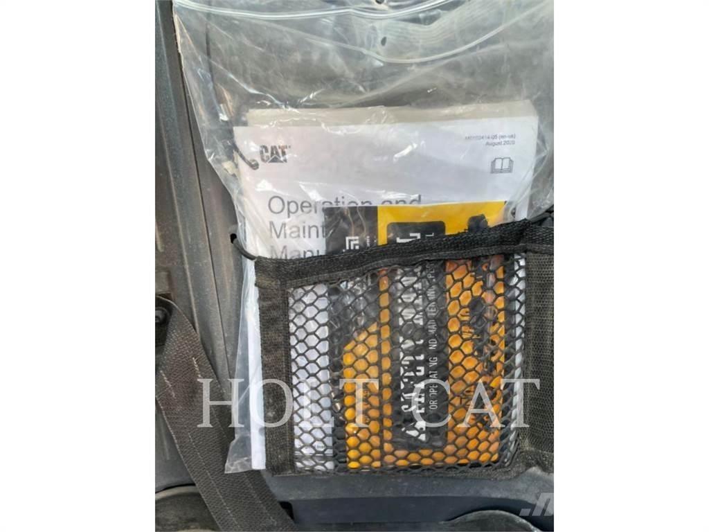 CAT 938M QC Kolesové nakladače