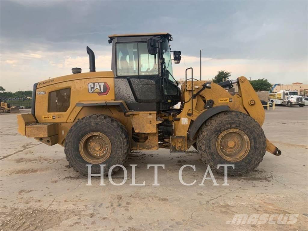 CAT 938M QC Kolesové nakladače