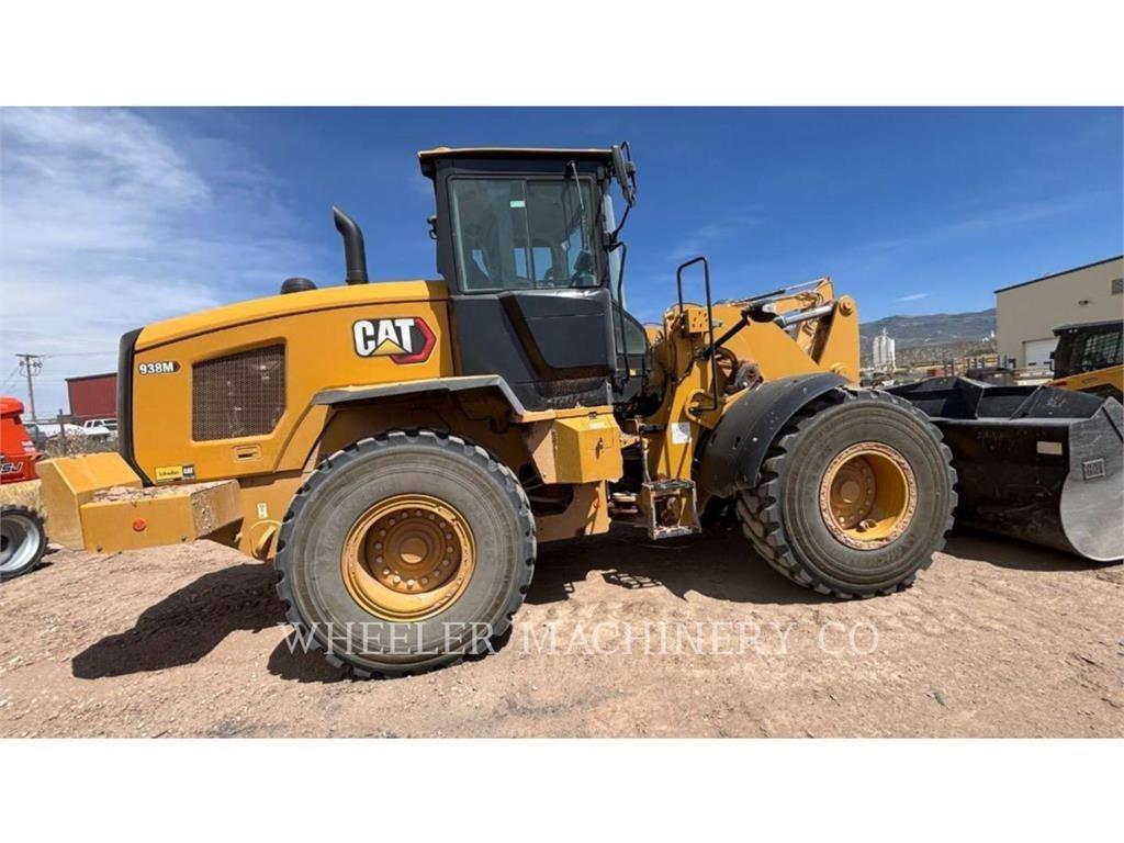CAT 938M QC Kolesové nakladače