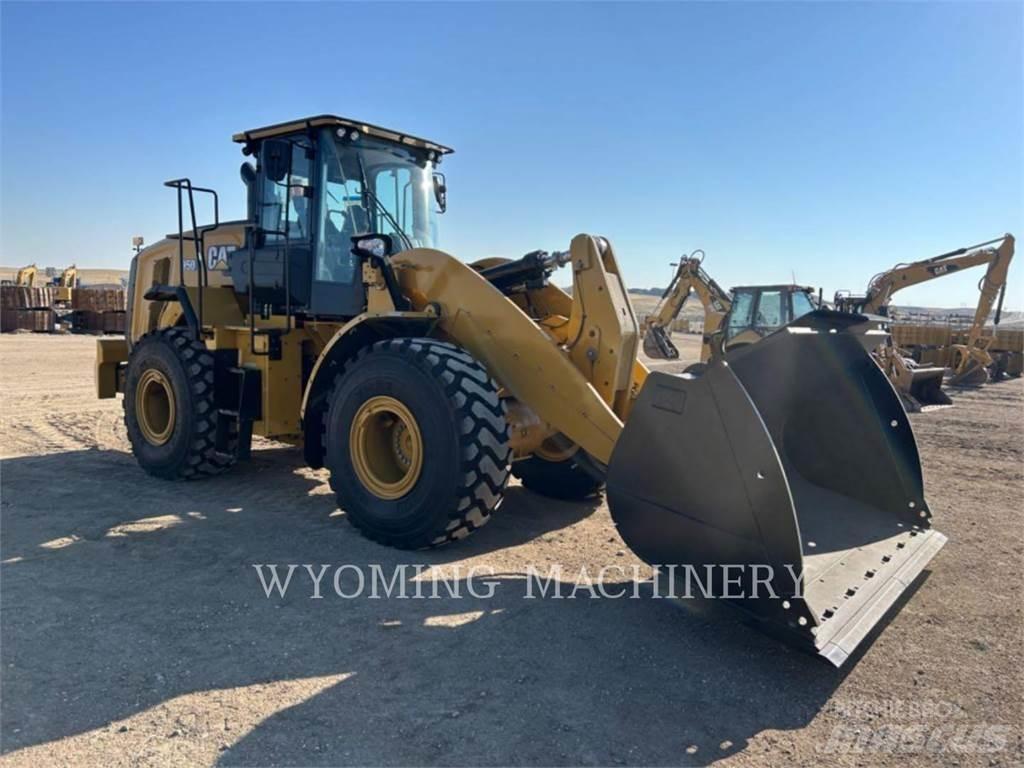 CAT 950 Kolesové nakladače