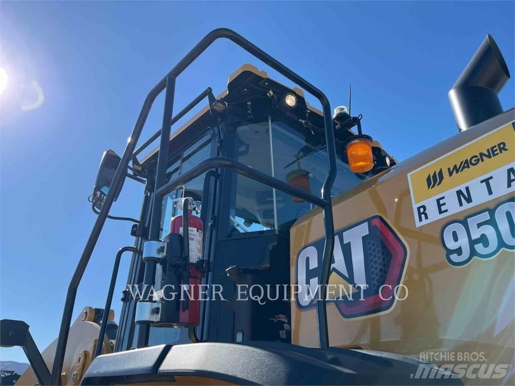 CAT 950 Kolesové nakladače