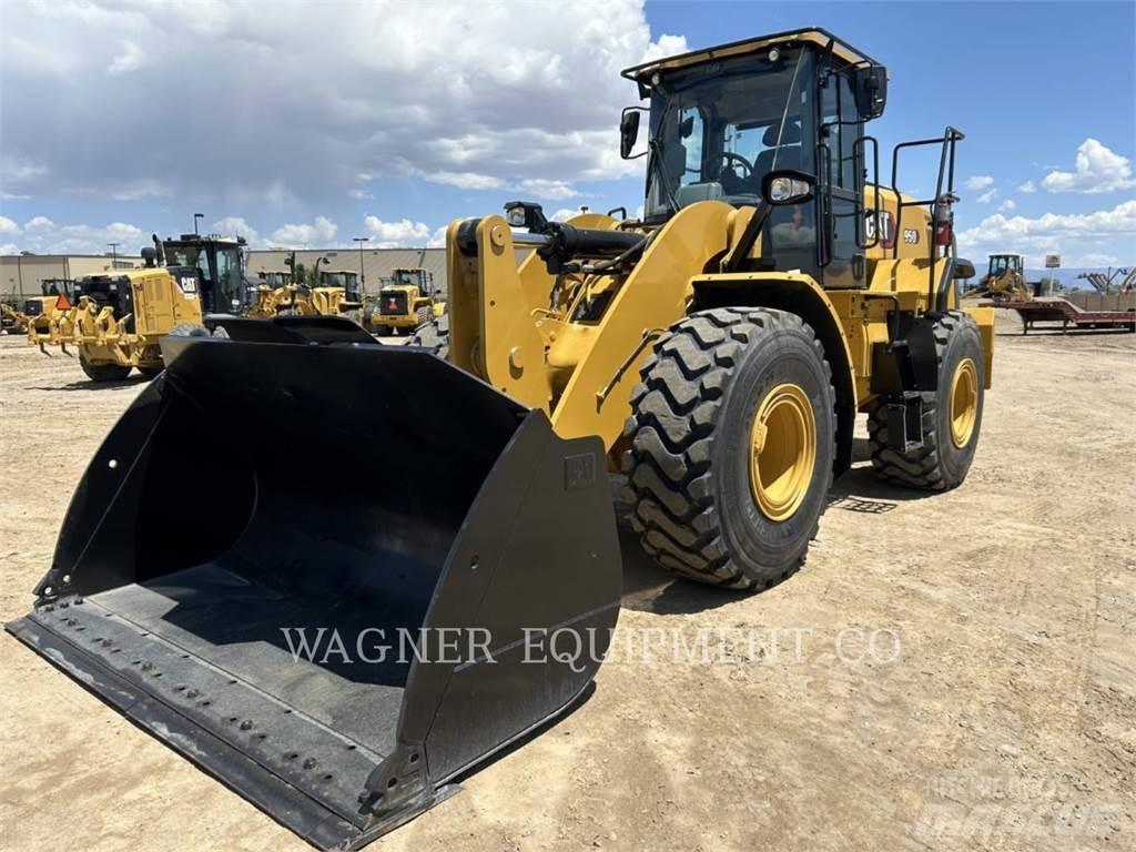 CAT 950 Kolesové nakladače
