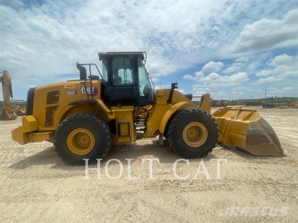 CAT 950 Kolesové nakladače