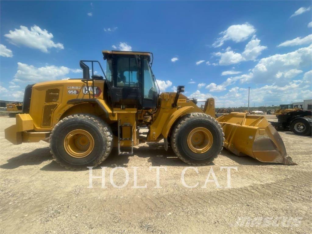 CAT 950 Kolesové nakladače