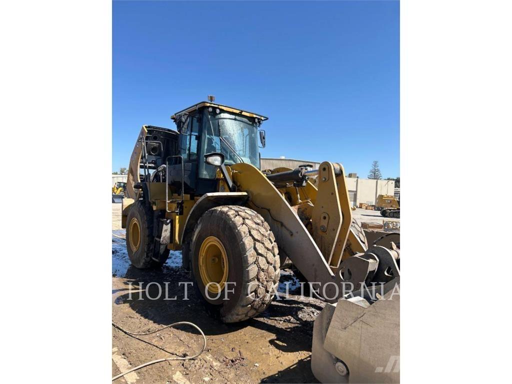 CAT 950 Kolesové nakladače