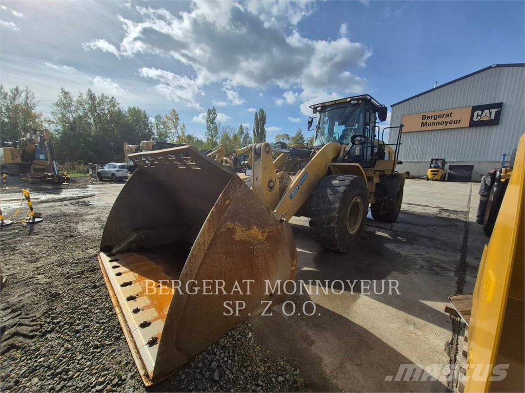 CAT 950 Kolesové nakladače