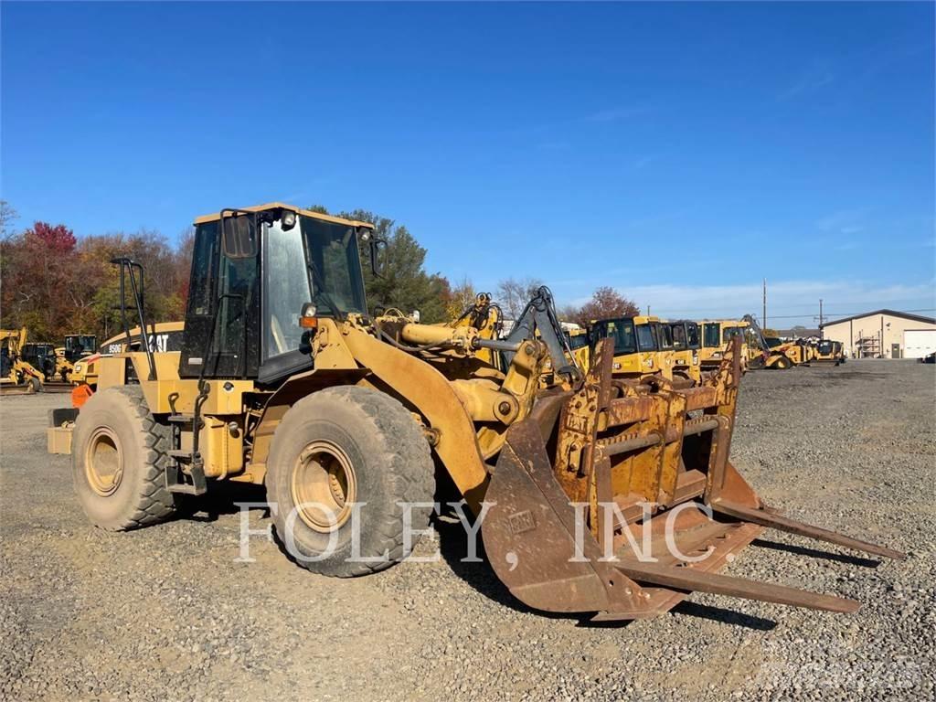 CAT 950G Kolesové nakladače