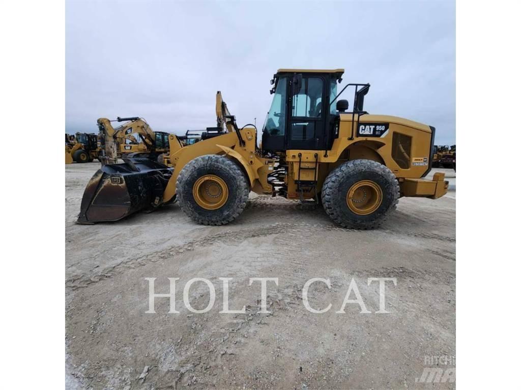 CAT 950GC Kolesové nakladače