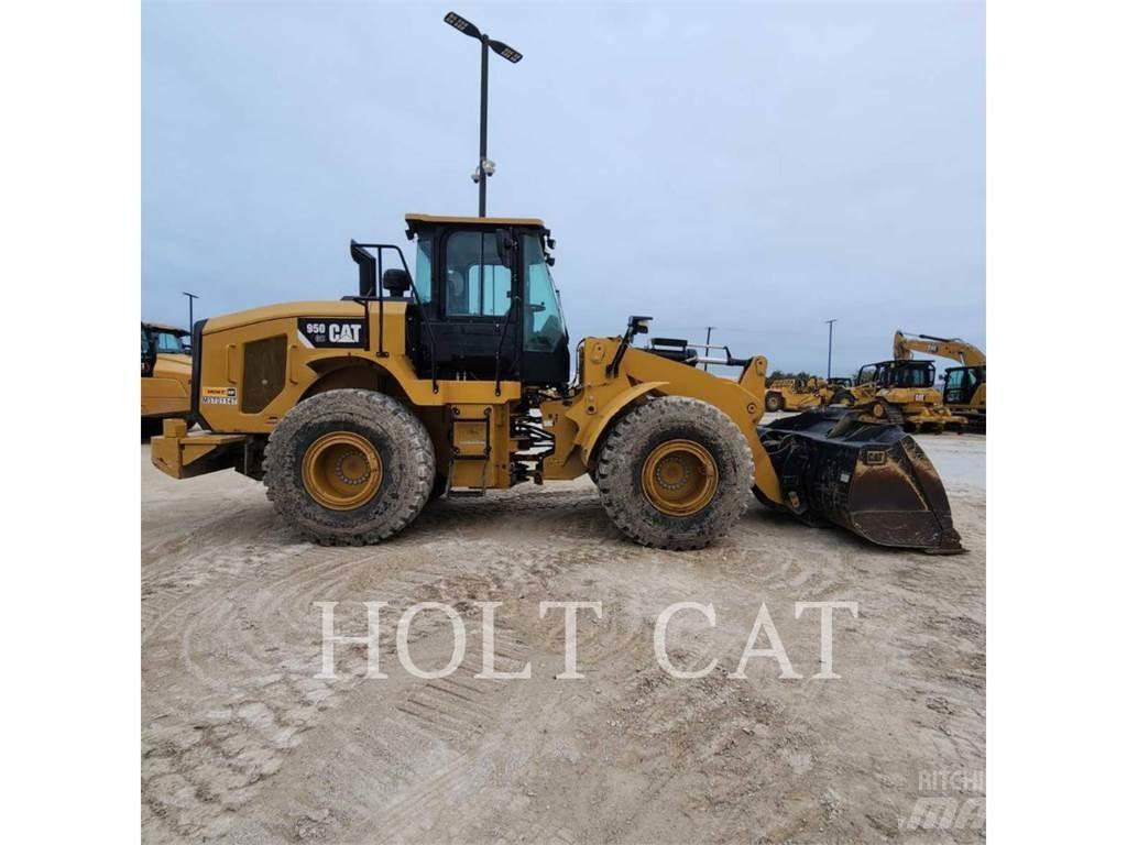 CAT 950GC Kolesové nakladače