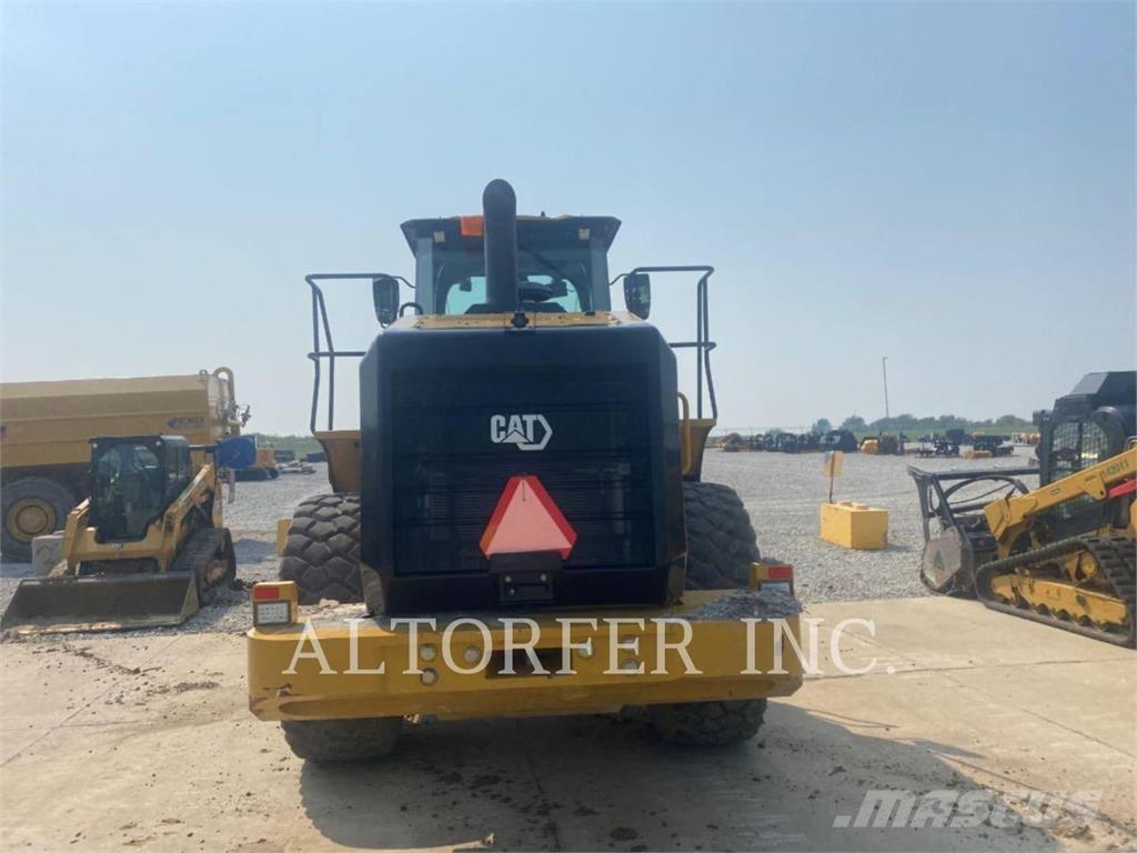 CAT 950GC Kolesové nakladače