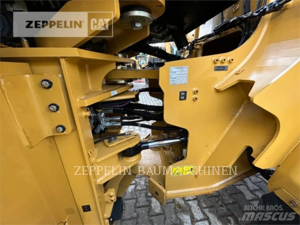 CAT 950GC Kolesové nakladače