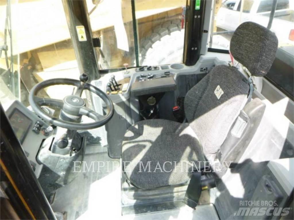 CAT 950GC Kolesové nakladače
