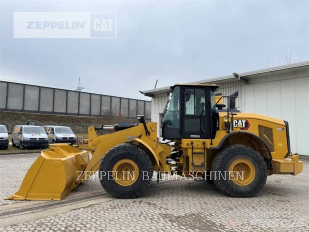 CAT 950GC Kolesové nakladače