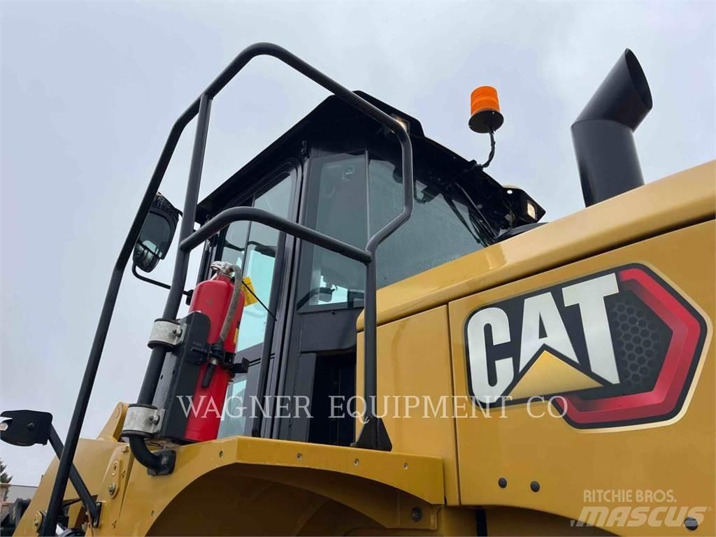 CAT 950GC Kolesové nakladače